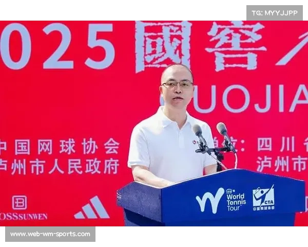 泸州赛文化展演揭幕 酿酒工艺与网球创新融合共谱精彩篇章 泸州赛文化展演揭幕 酿酒工艺与网球创新融合共谱精彩篇章