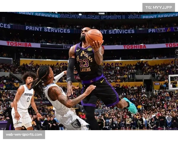 天津攻防两端漏洞明显 詹姆斯篮板控制难阻连败颓势